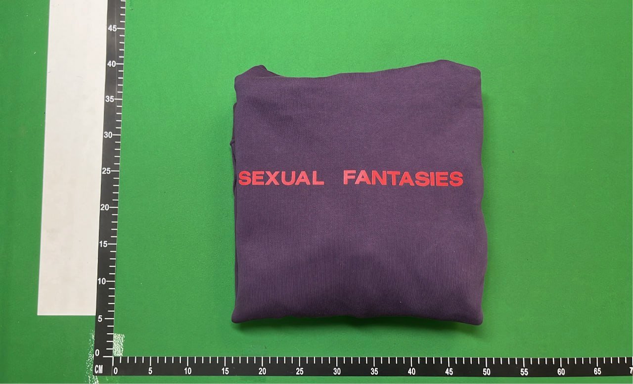 Vetements Seoul Fantasies Hoodie [2 styles] -4
