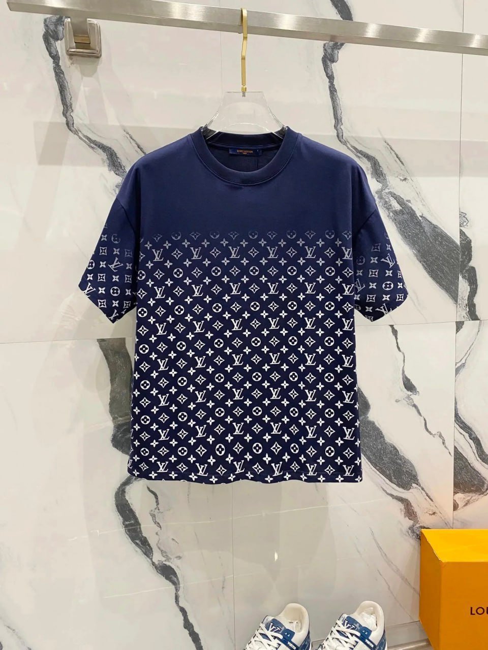 Louis Vuitton Monogram T-Shirts [34 styles] -4
