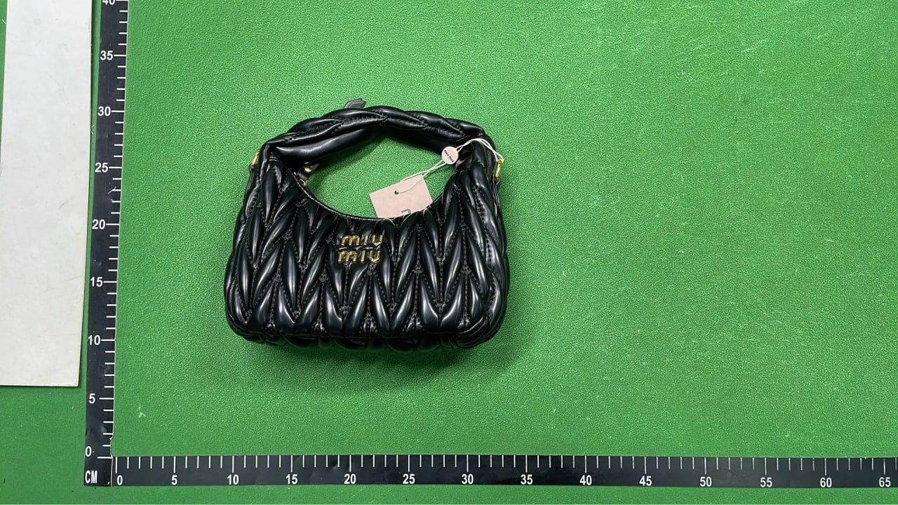 Miu Miu Matelassé Quilted Hobo Bag -3