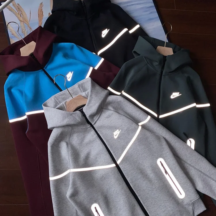 Nike Tech Windrunner