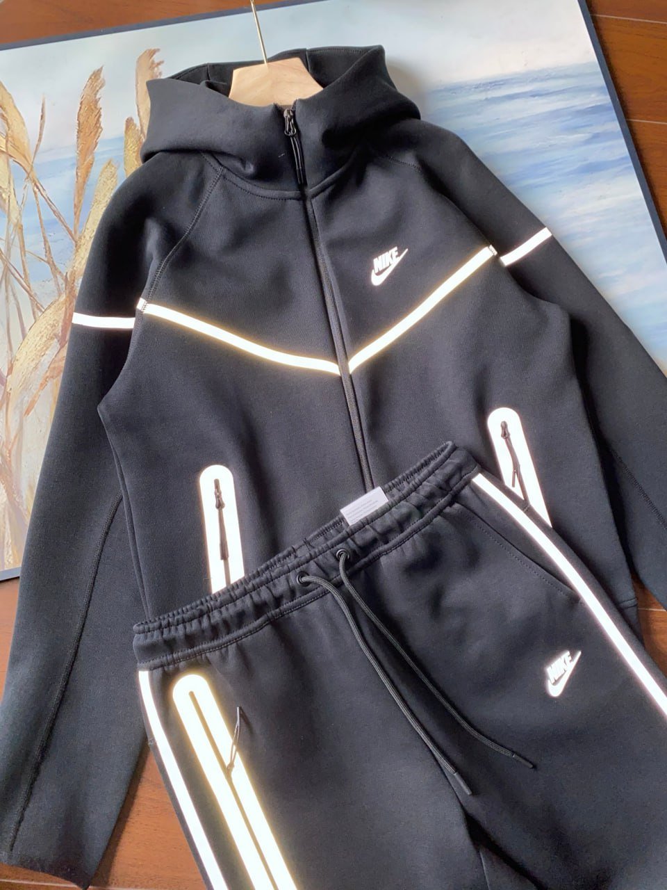 Nike Tech Windrunner -2