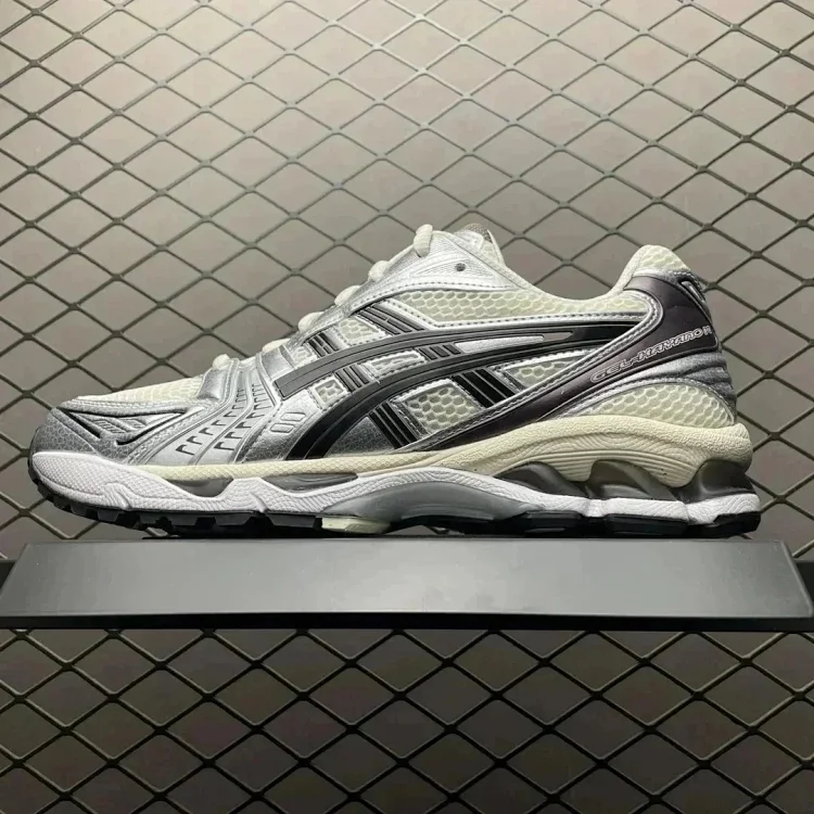 Asics gel nyc & Nike x Noc