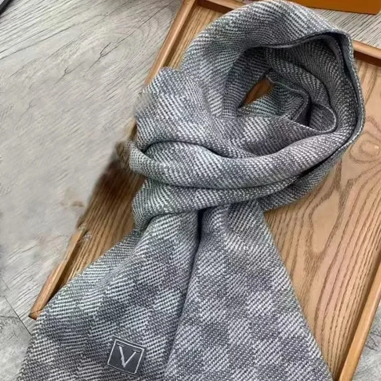 louis vuitton monogram shawl b