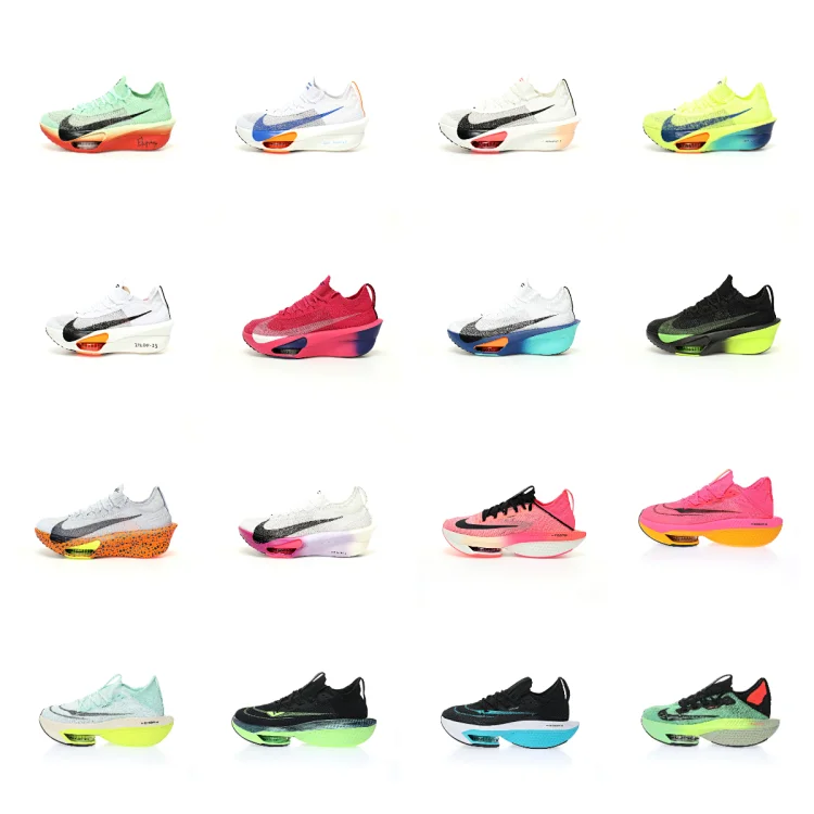 Alpha III running shoes