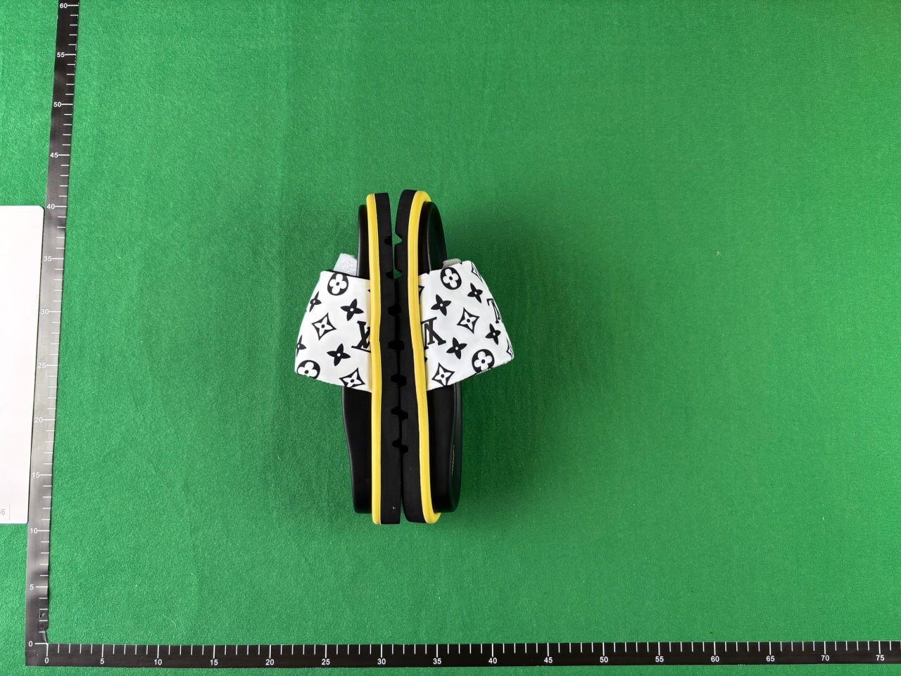 LOUIS VUITTON Trainer slippers（Many styles） -4