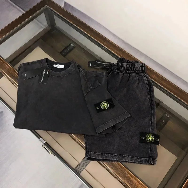 Stone Island T-shirt tee Shorts Suits -3