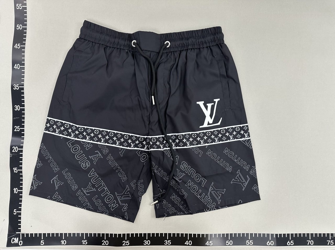 Louis Vuitton Shorts -2