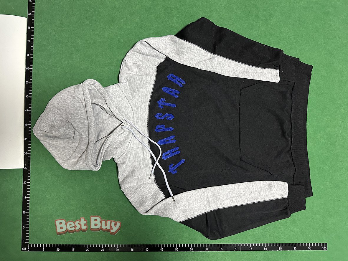   Trapstar Suit(+2 color)                                                                                -4