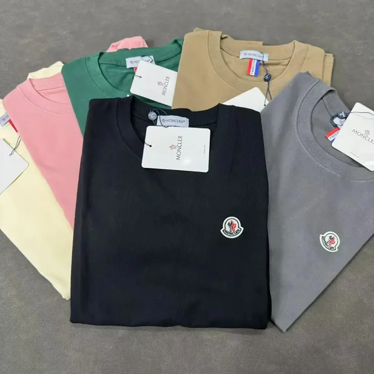 Moncler T-shirtsshort sleevete