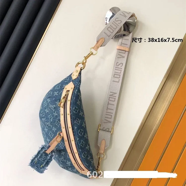 Lv  Shoulder Bags