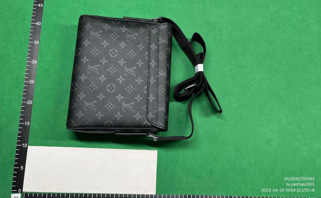 Lv  Shoulder Bags -2