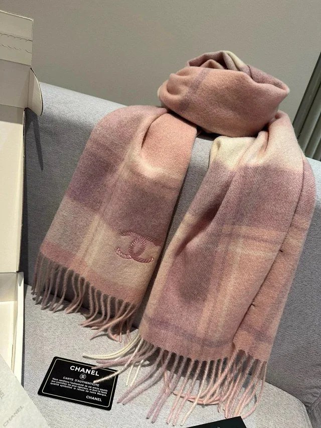  Chanel scarf -2