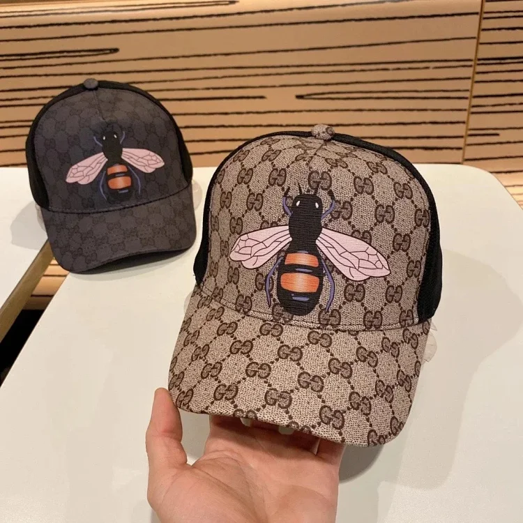 Gucci GG Supreme Bee Cap [40 s