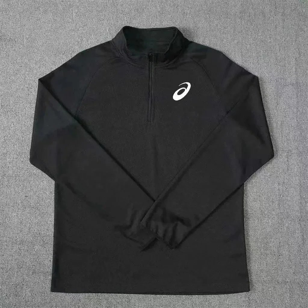 Training suit                                                                            -2