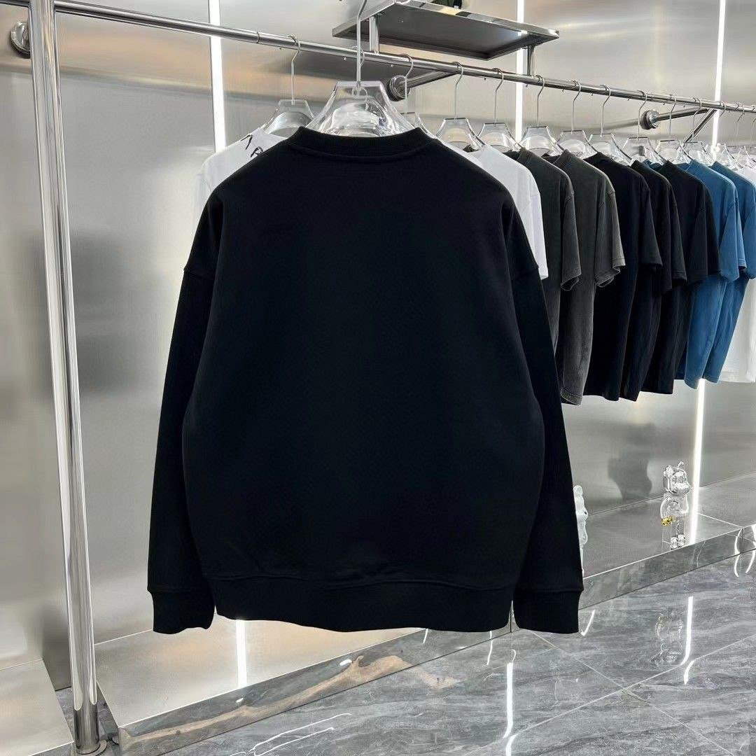 Gucci's new short sleeved shirt -2