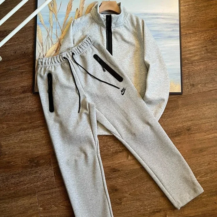 Nike Sportswear Tech Fleece Jo