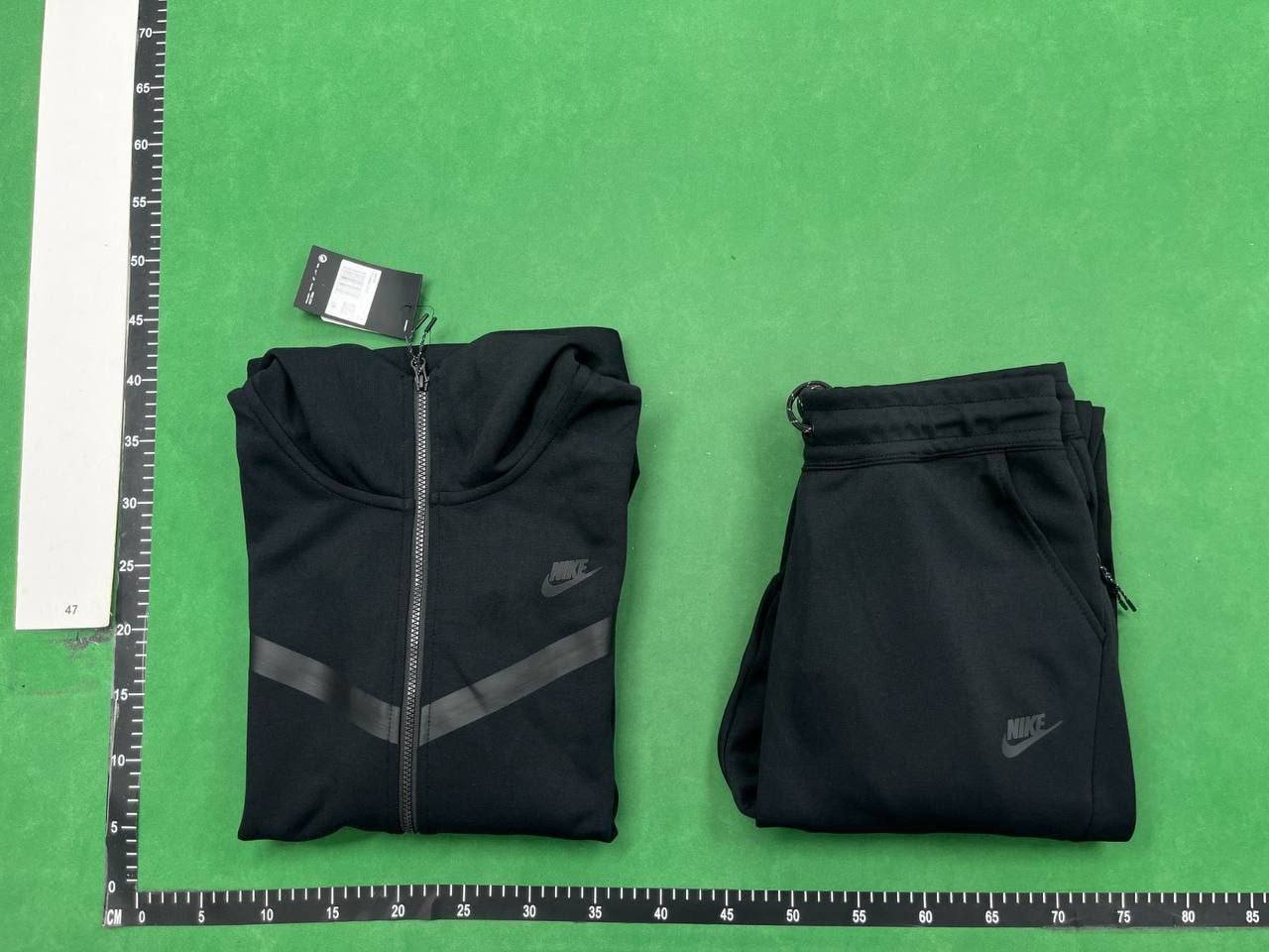 Nike Sportswear Tech Fleece Joggers [40 styles] -4