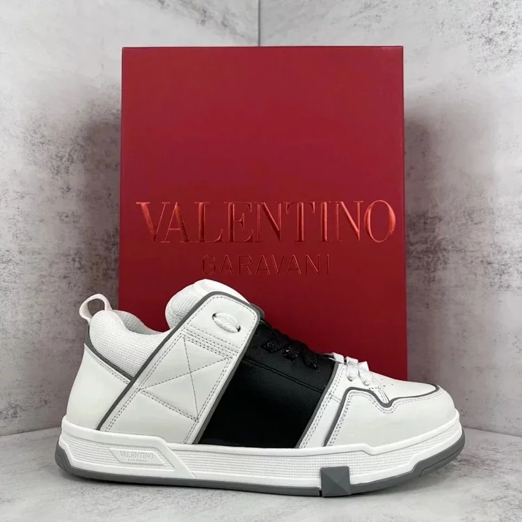 Valentino Garavani Sneakers [5