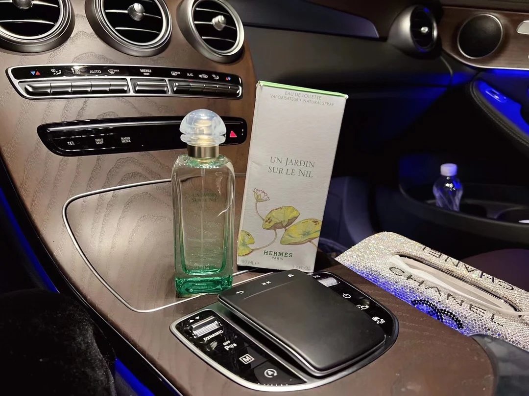 Chanel 1957 Eau de Parfum [39 