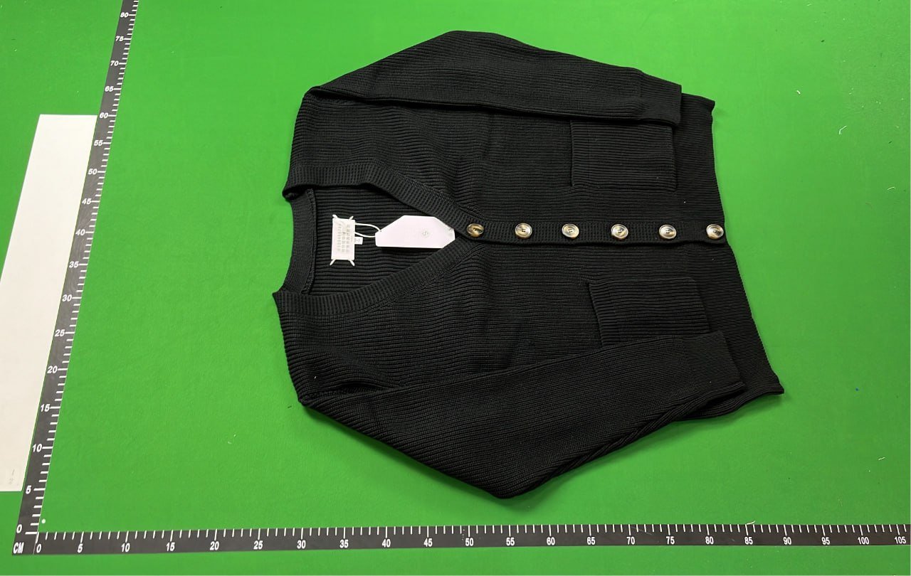 Women's Black Ribbed Knit Cardigan with Silver Buttons [2 styles] -3