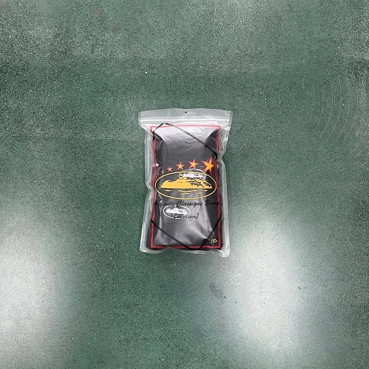 Authentic Classique Cover Men'