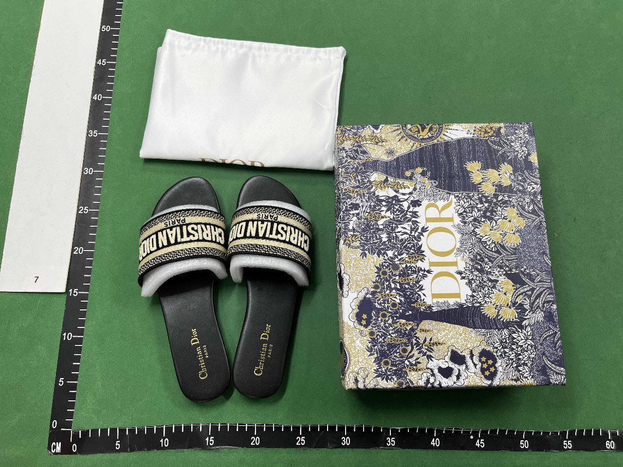 Christian Dior Slide Sandals [36 styles] -2