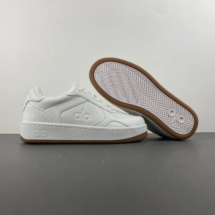 Alo Low-Top Sneakers - Comfort