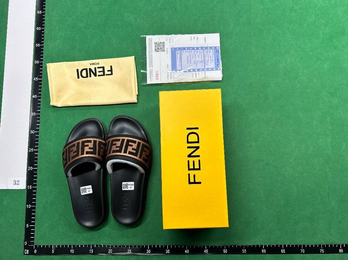 Fendi Slides -4