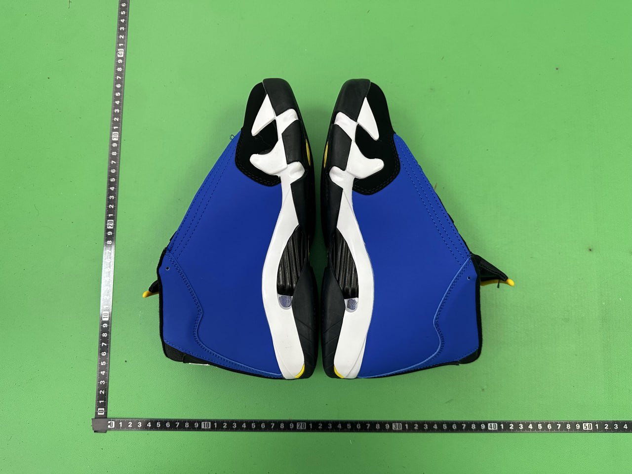  NIKE AIR JORDAN 14 -2