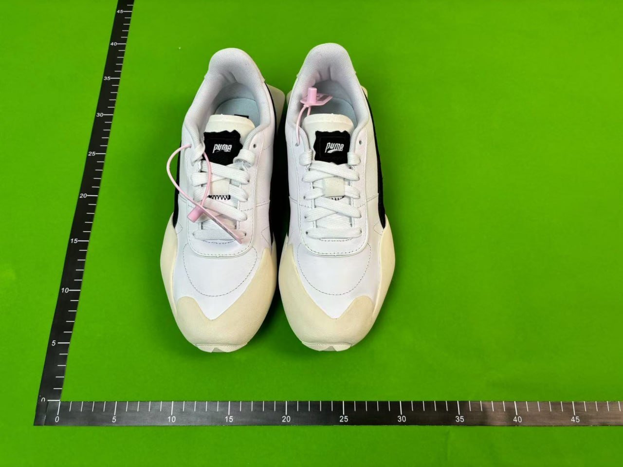 PUMA Vaderon Clean -2