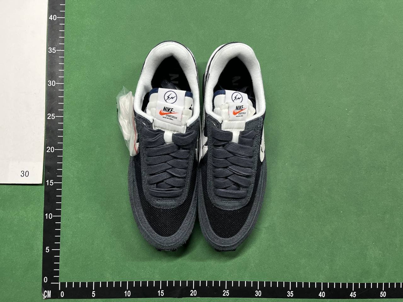 Sacai x Nike waffle -3