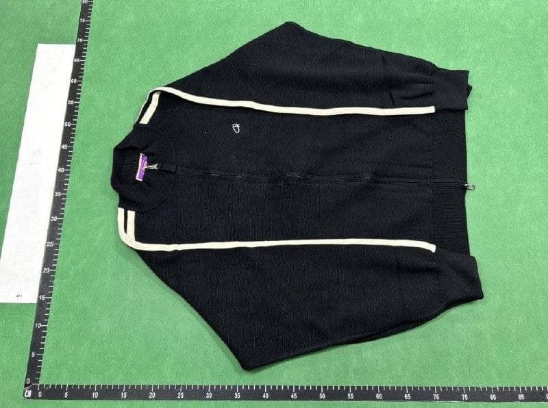 corteiz jacket   (40 CP) -2