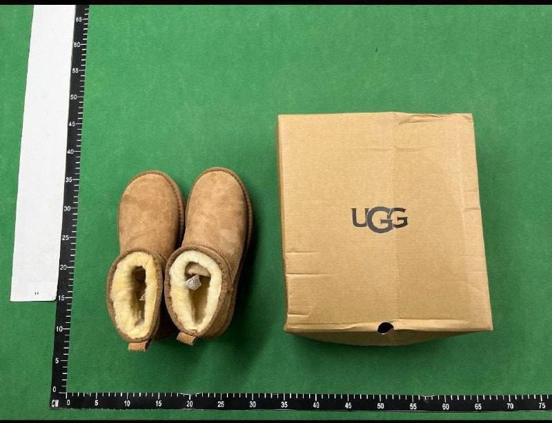 UGG Snow Boots -4