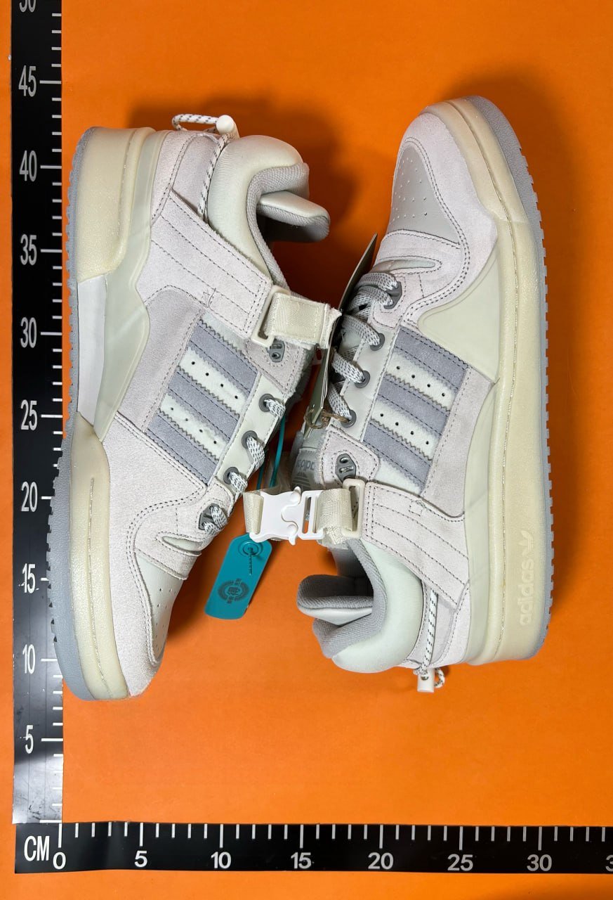 ADIDAS Bad Bunny Forum -4