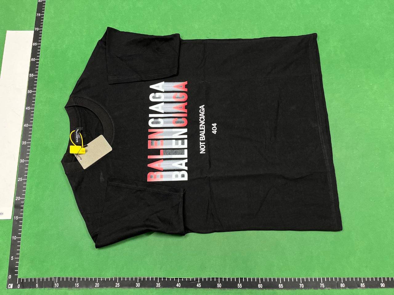 Supreme T-shirt  (32 CP) -3