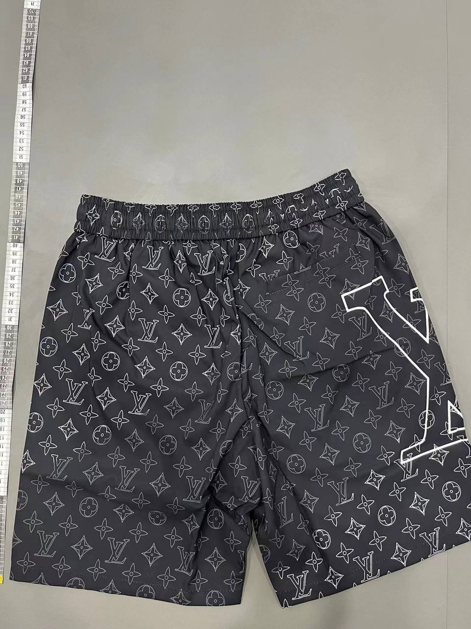 Louis Vuitton shorts -4