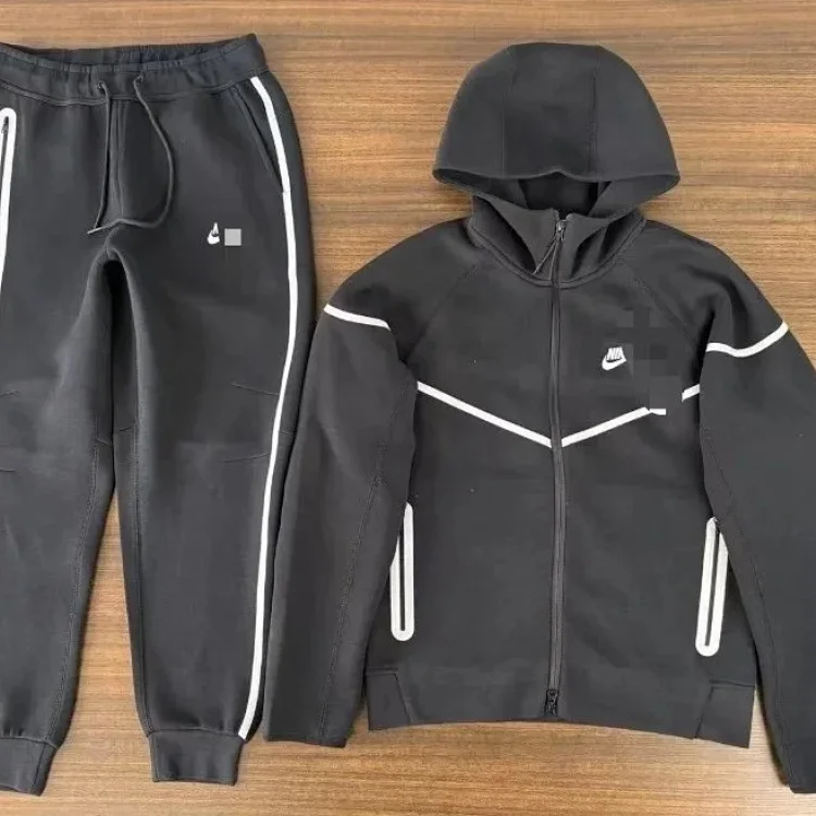 Nike Tech Fleece Reflective