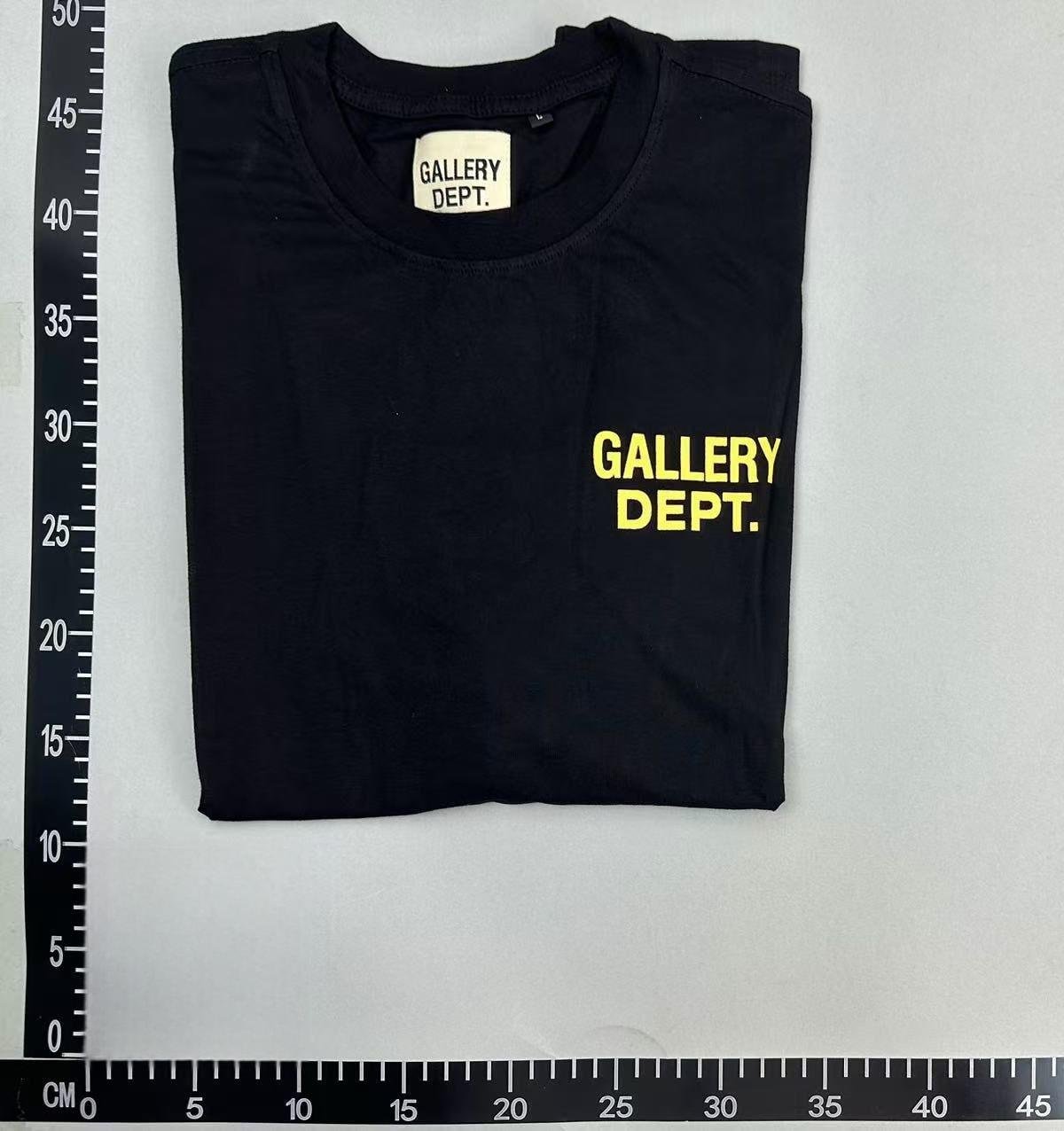  Gallery Dept  T-shirt -3