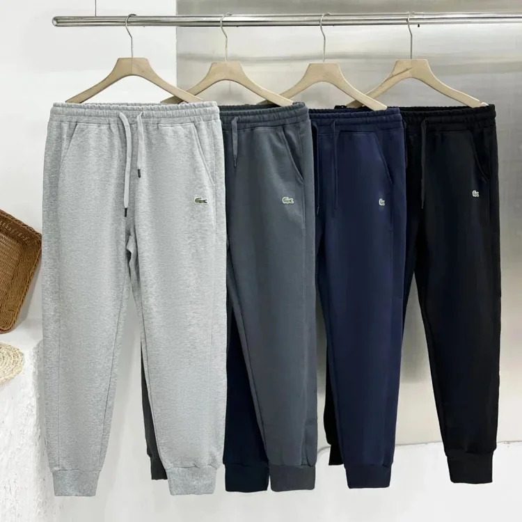 Lacoste Sweatpants   T-shirt t