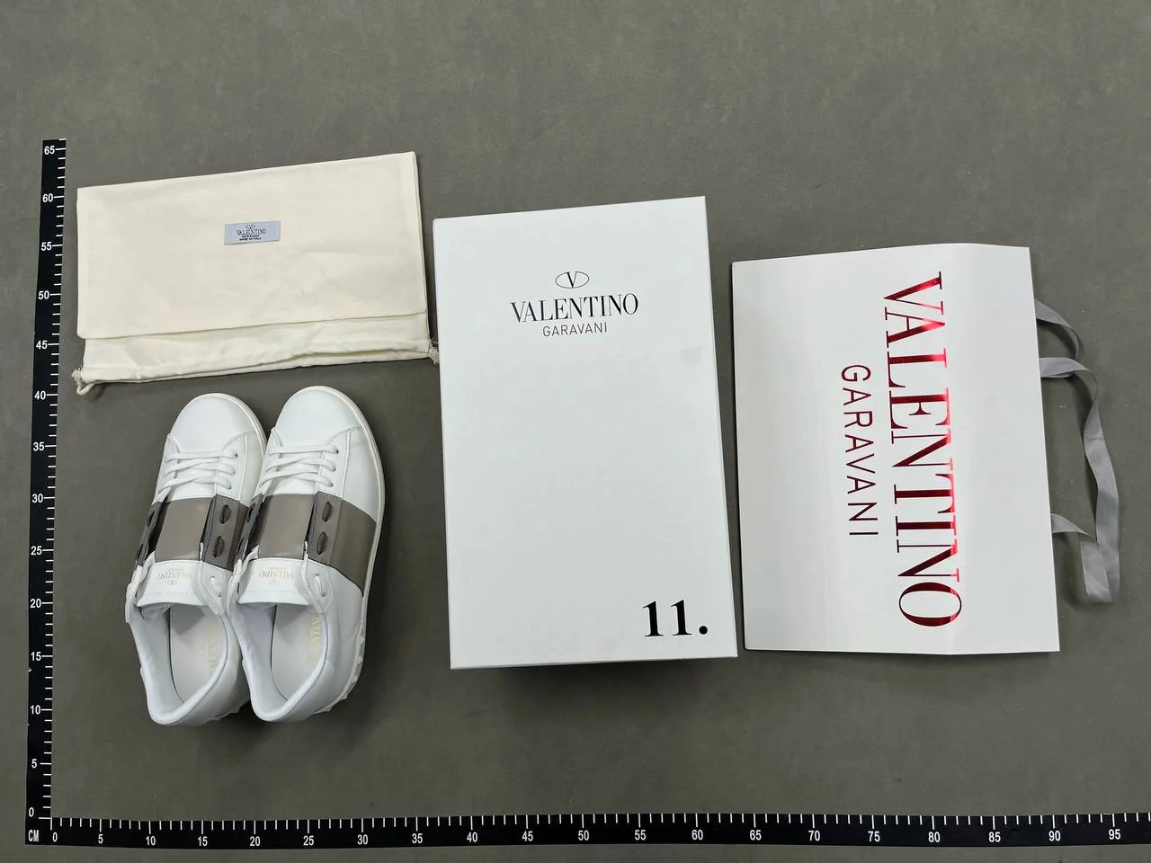 Valentino open -4